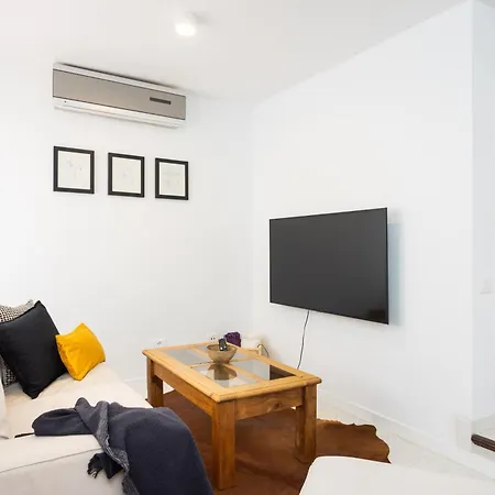 Home2book Comfort Getaway Terrace & Bbq, Semesterbostad *