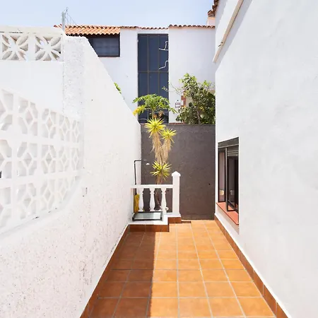 Nyaraló Home2book Comfort Getaway Terrace & Bbq, *