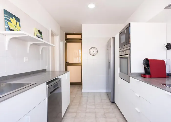 Home2book Comfort Getaway Terrace & Bbq, 度假居 Radazul