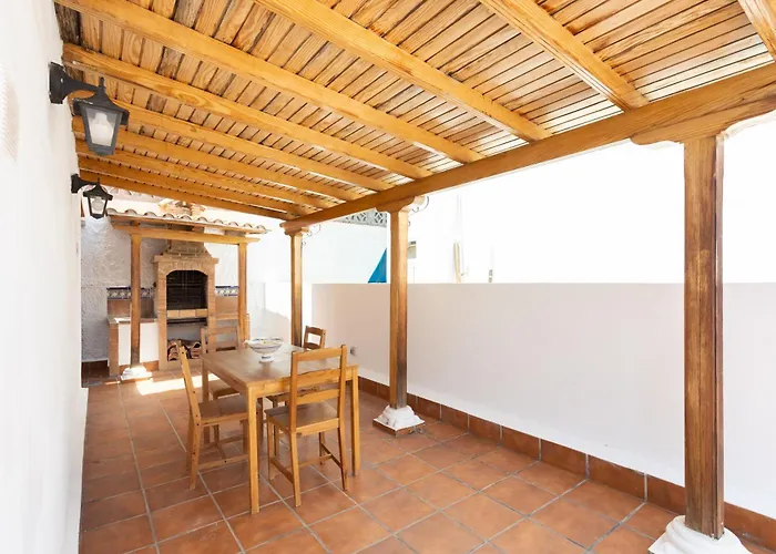 Home2book Comfort Getaway Terrace & Bbq, * Radazul