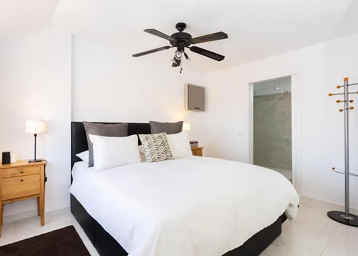 Home2book Comfort Getaway Terrace & Bbq, * Radazul