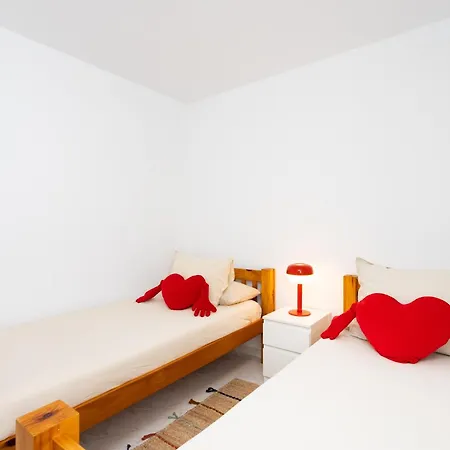 Home2book Comfort Getaway Terrace & Bbq, * Radazul